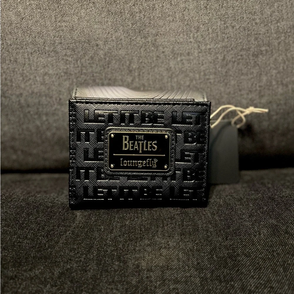 Loungefly The Beatles vinyl record crossbody & wallet - Picture 10 of 12